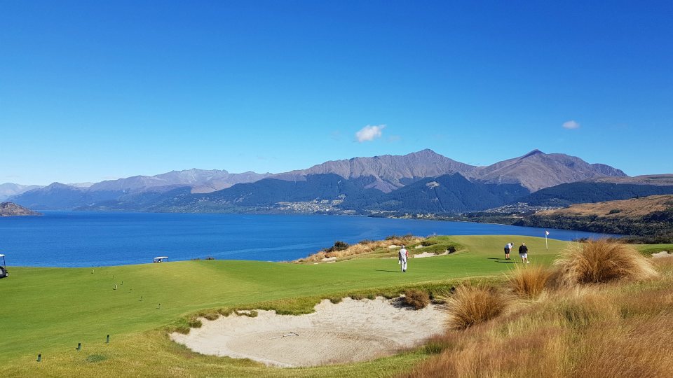 <h2>2019 New Zealand & Sydney Golf Cruise</h2>Azamara Quest (Jan)