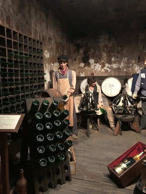 <h2>The Best of New Zealand Escorted 2018</h2>Taupo, Napier, Wellington & Queenstown