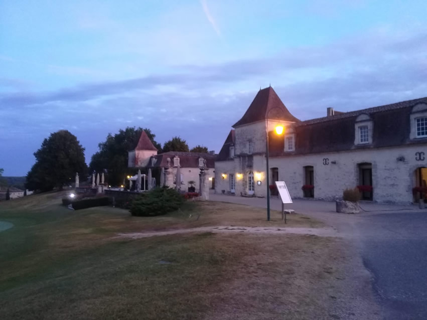 <h2>The Best of Southwest France Escorted 2019</h2>11 Nights in Bordeaux & Biarritz | 5 Rounds | 4 Wine Tastings | September 6 – 17