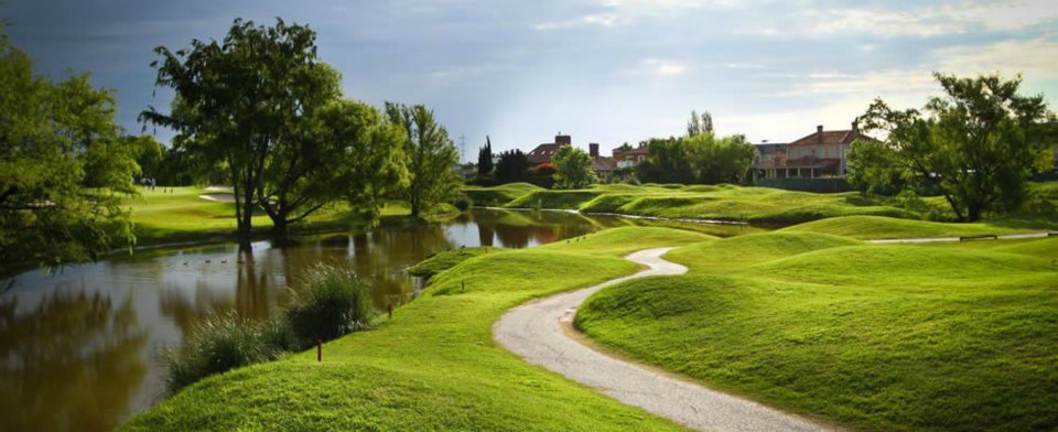 <h2>The Best of Argentina Escorted 2023</h2> 11 Nights | 6 Rounds | February 22 - March 4